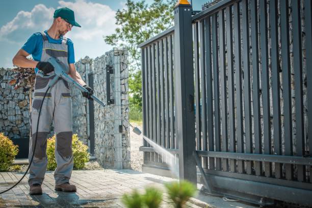Best Roof Washing  in Cedar Rapids, IA
